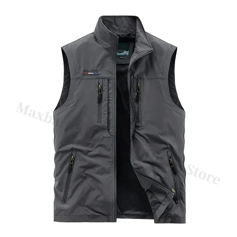 Sleeveless Jacket Vest Men's 2024 Summer Cargo Climbing Hunting Vest Outdoor Photographer Fishing Vests Camping Working Clothes