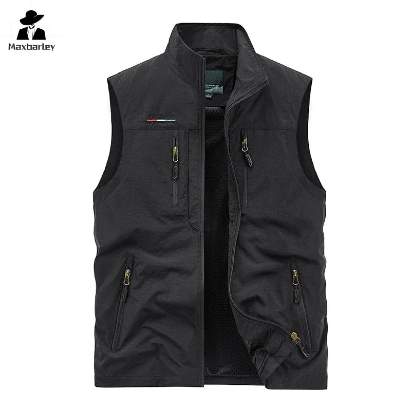 Sleeveless Jacket Vest Men's 2024 Summer Cargo Climbing Hunting Vest Outdoor Photographer Fishing Vests Camping Working Clothes